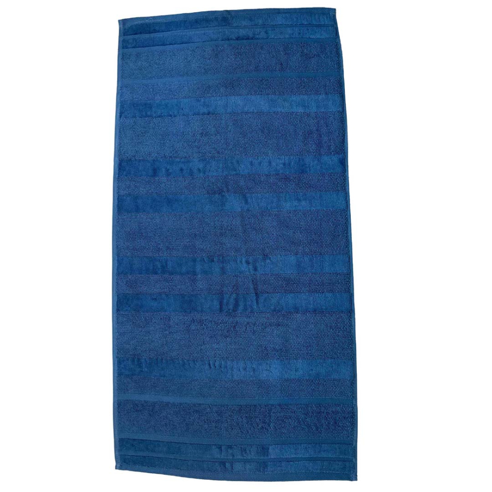 Ręcznik łazienkowy „Terry Blue“. Ręczniki, 50x90 cm, 70x140 cm. Elegancki niebieski bawełniany ręcznik kąpielowy, łączący miękkość i wysoką chłonność, idealny do spokojnego i wyrafinowanego wyglądu łazienki.